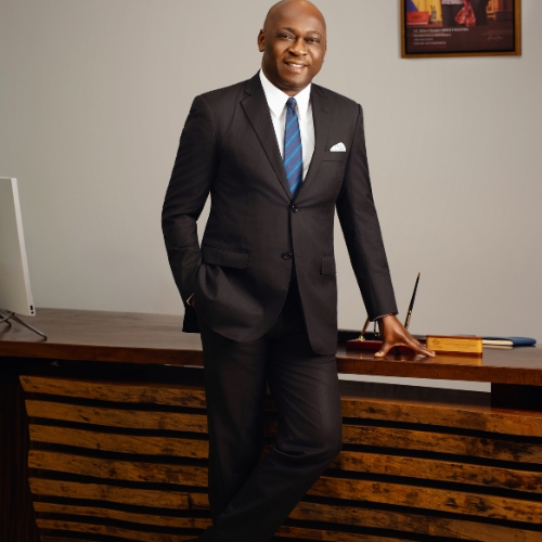 Entretien – Administrateur directeur général de la Société Commerciale Gabonaise de Réassurance