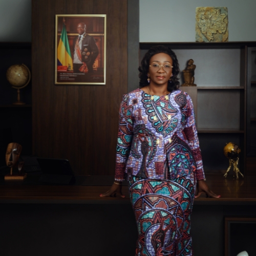 Entretien – Ministre du Tourisme durable et de l’Artisanat